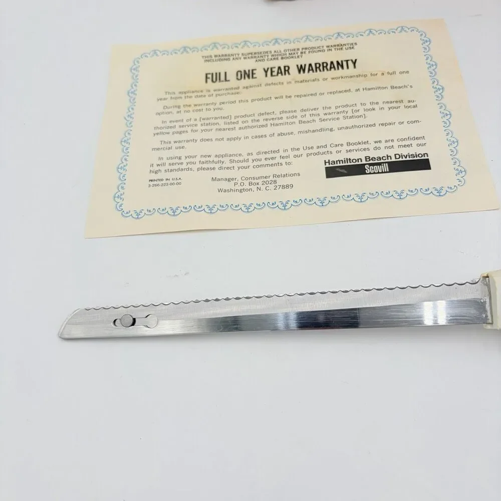 Vintage HAMILTON BEACH Heritage Electric Carving Knife MODEL 279 Box